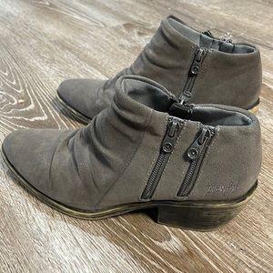 Womens distressed blowfish booties, gray size 8.5